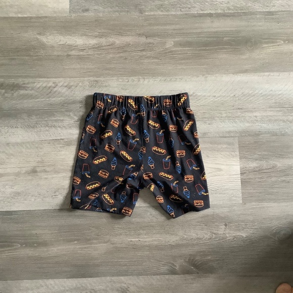 Old Navy boys size XS (5) - Picture 5 of 6